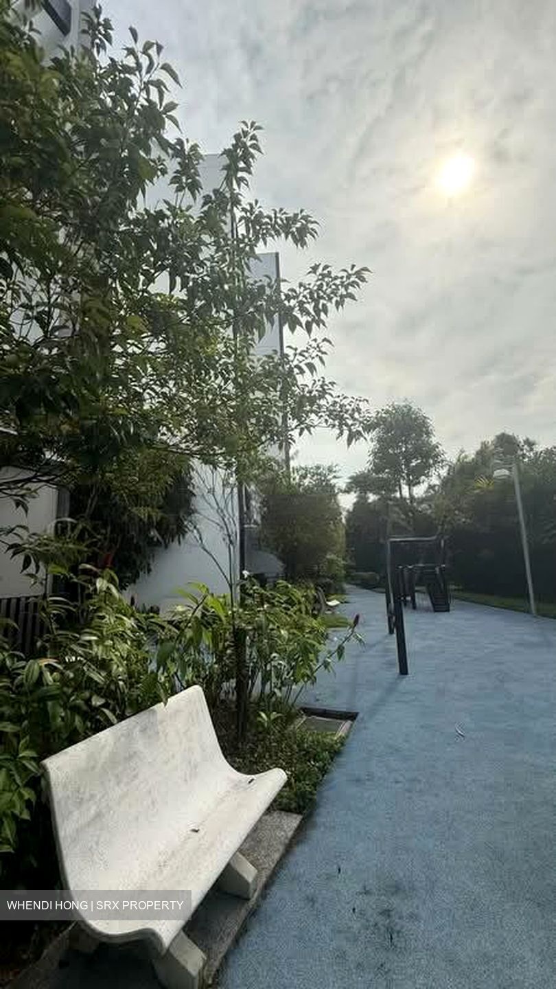 Village @ Pasir Panjang (D5), Condominium #545697781